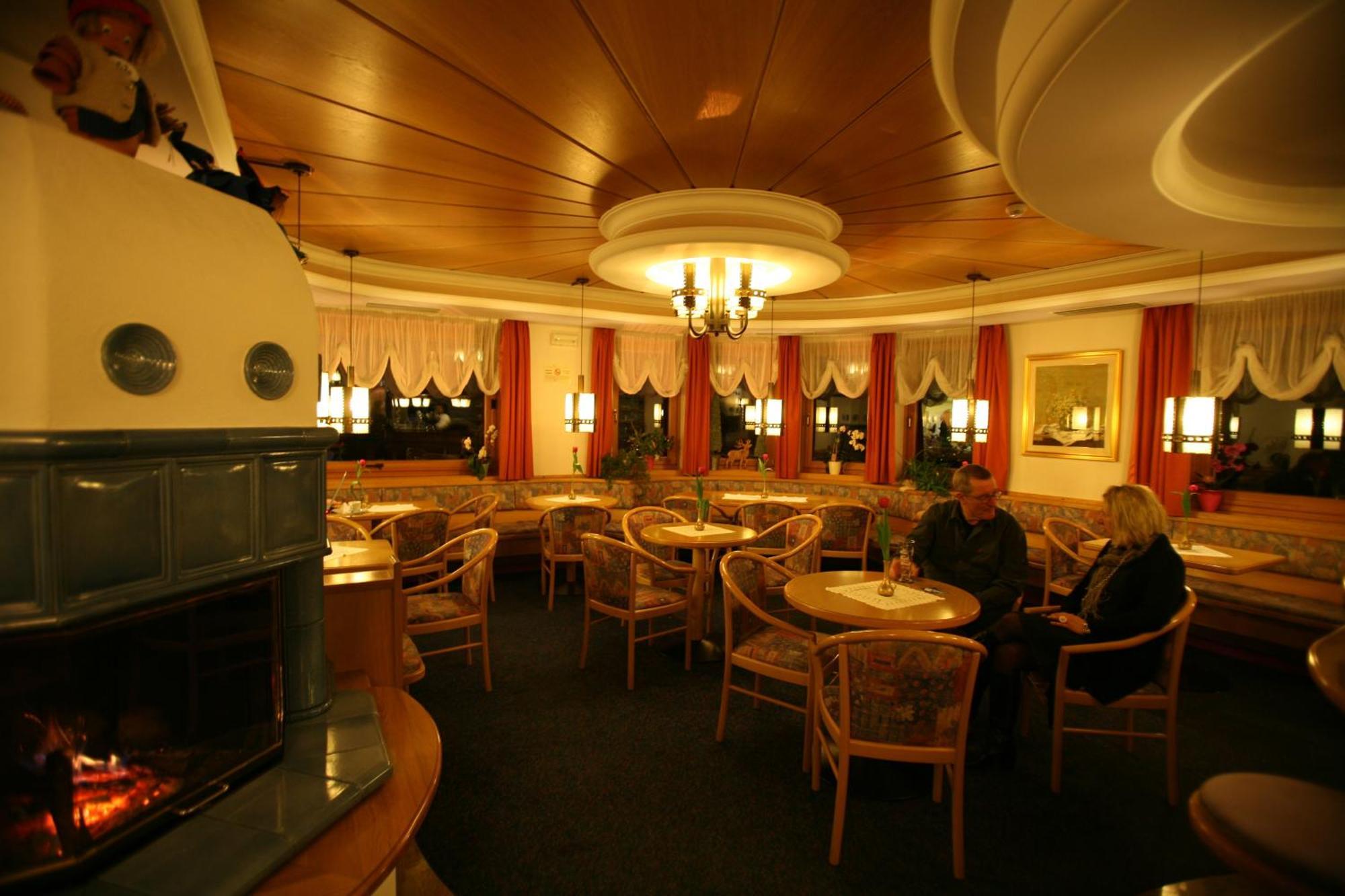 Hotel Bellavista Canazei Esterno foto